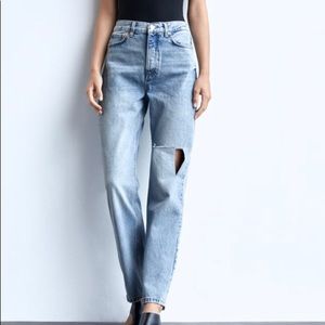 ZARA HIGH RISE STRAIGHT RIPPED JEAN